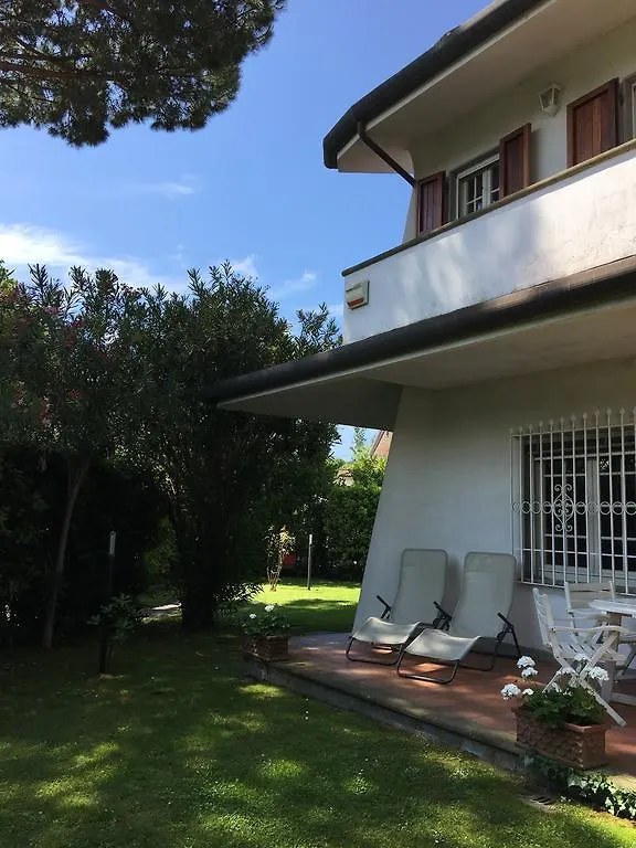 Holiday Home Villetta Cinquale